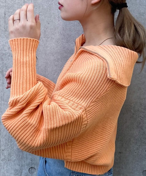 w closet（ダブルクローゼット）の「スタンドネックZIPカーディガン（カーディガン/ボレロ・レディース・オフホワイト/オレンジ/グリーン・FREE）」の7枚目の写真