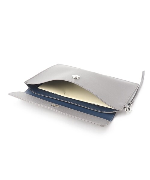 INDIVI(インディヴィ)の「【A4収納可能/ポーチ付/合皮】シンプルバッグ(トートバッグ・レディース・ライトグレー/チャコールグレー/ブラック/ライトパープル・00)」の18枚目の写真