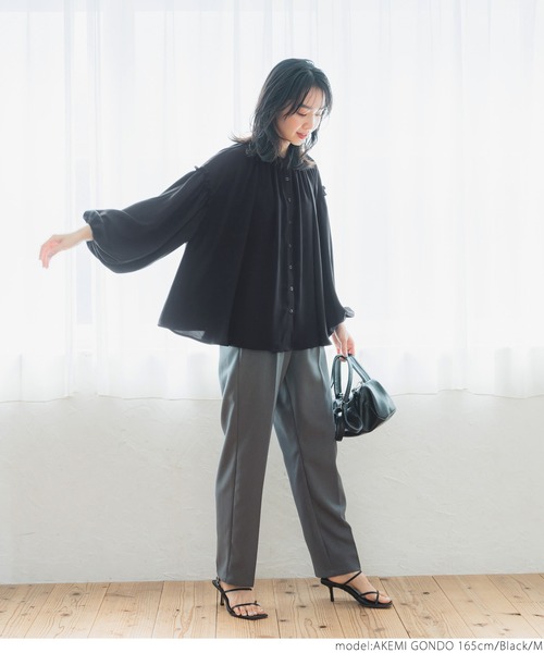 coca（coca）（コカ）の「袖フリルボリュームブラウス（シャツ/ブラウス・レディース・ホワイト/ブラック・M/L）」の4枚目の写真