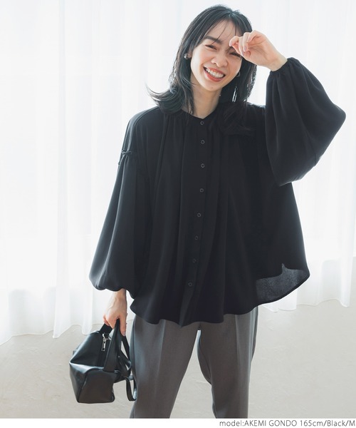 coca（coca）（コカ）の「袖フリルボリュームブラウス（シャツ/ブラウス・レディース・ホワイト/ブラック・M/L）」の5枚目の写真