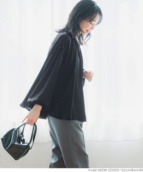 coca（coca）（コカ）の「袖フリルボリュームブラウス（シャツ/ブラウス・レディース・ホワイト/ブラック・M/L）」の6枚目の写真