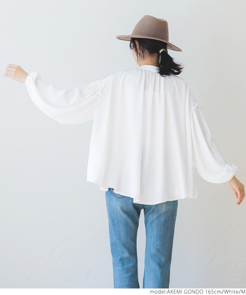 coca（coca）（コカ）の「袖フリルボリュームブラウス（シャツ/ブラウス・レディース・ホワイト/ブラック・M/L）」の13枚目の写真