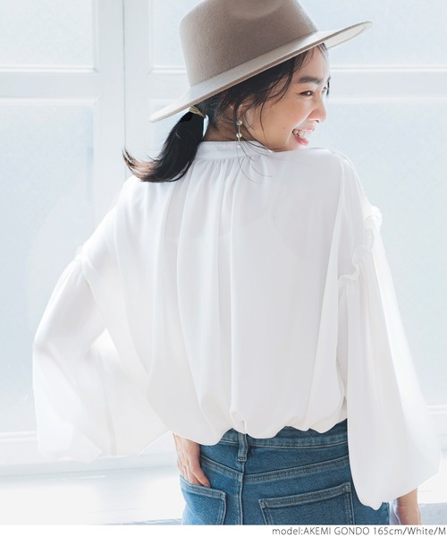 coca（coca）（コカ）の「袖フリルボリュームブラウス（シャツ/ブラウス・レディース・ホワイト/ブラック・M/L）」の16枚目の写真