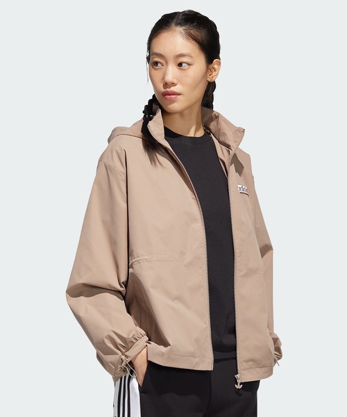 adidas（アディダス）の「アディブレイク ウインドブレーカー