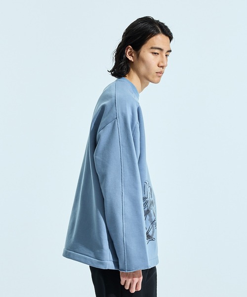 UNITED TOKYO（ユナイテッドトウキョウ）の「フラワープリントプルオーバー（スウェット・メンズ・アイボリー/ブルー・1/2）」の11枚目の写真