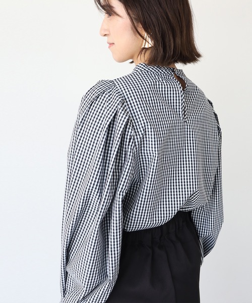 ELENCARE DUE（エレンカーレデュエ）の「・ELENCARE DUE ギンガムチェックブラウス（シャツ/ブラウス・レディース・ブラック/ベージュ/グリーン・FREE）」の11枚目の写真