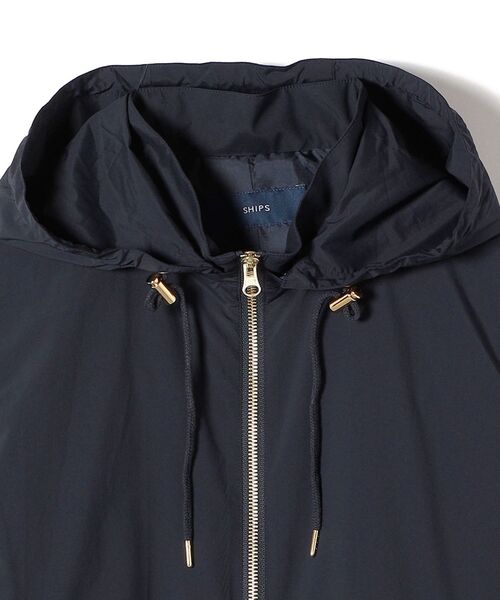 SHIPS（シップス）の「*〈撥水加工/手洗い可能〉LIMONTA EASTナイロンマウンテンパーカー◆（マウンテンパーカー・レディース・ブラック/ネイビー・ONE SIZE）」の7枚目の写真