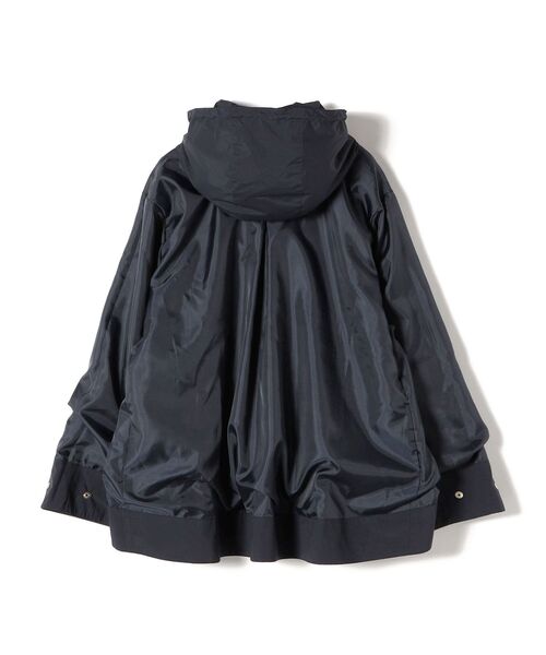 SHIPS（シップス）の「*〈撥水加工/手洗い可能〉LIMONTA EASTナイロンマウンテンパーカー◆（マウンテンパーカー・レディース・ブラック/ネイビー・ONE SIZE）」の17枚目の写真