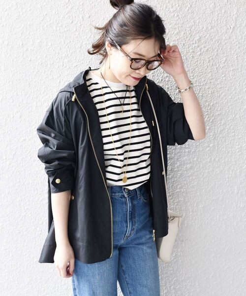 SHIPS（シップス）の「*〈撥水加工/手洗い可能〉LIMONTA EASTナイロンマウンテンパーカー◆（マウンテンパーカー・レディース・ブラック/ネイビー・ONE SIZE）」の22枚目の写真