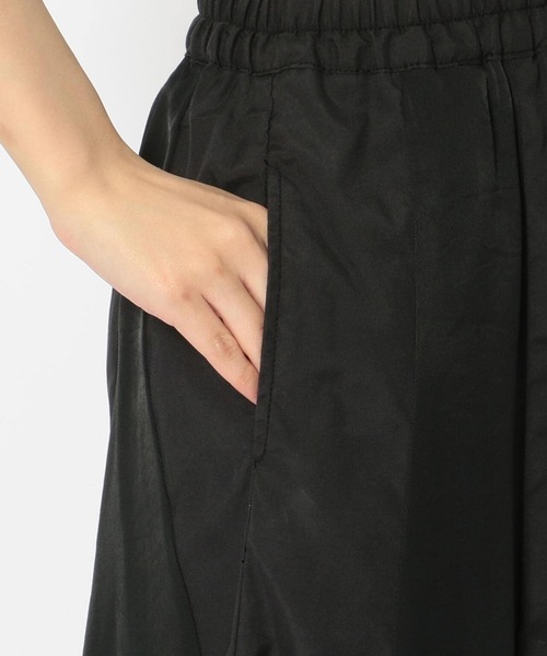 AVIREX（アヴィレックス）の「【WEB&DEPOT限定】TUCK SKIRT/ タックスカート（スカート・レディース・ブラック/オリーブ・FREE）」の22枚目の写真