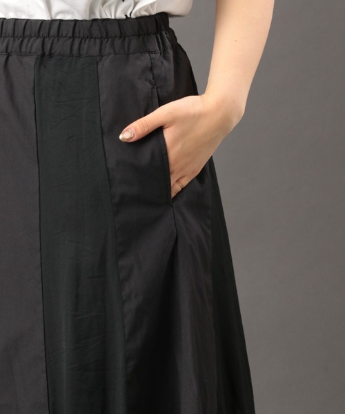 AVIREX（アヴィレックス）の「【WEB&DEPOT限定】TUCK SKIRT/ タックスカート（スカート・レディース・ブラック/オリーブ・FREE）」の4枚目の写真