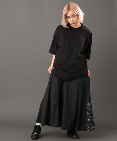 AVIREX（アヴィレックス）の「【WEB&DEPOT限定】TUCK SKIRT/ タックスカート（スカート・レディース・ブラック/オリーブ・FREE）」の9枚目の写真