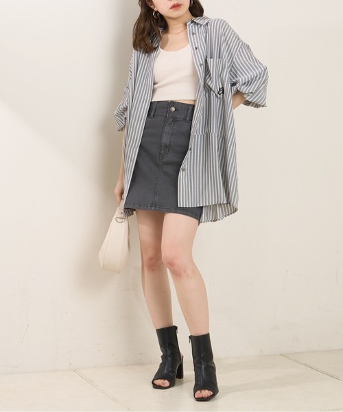 Chico(チコ)の「胸刺繍ブロッキングオーバーシャツ(シャツ/ブラウス・レディース・ブラック系その他2/ミント/ピンク系その他2/ホワイト/ライトピンク・FREE)」の17枚目の写真