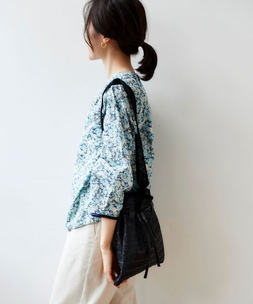 le.coeur blanc（ルクールブラン）の「メッシュナイロンドロストリングバッグ（ショルダーバッグ・レディース・ブラック/ベージュ・FREE）」の14枚目の写真