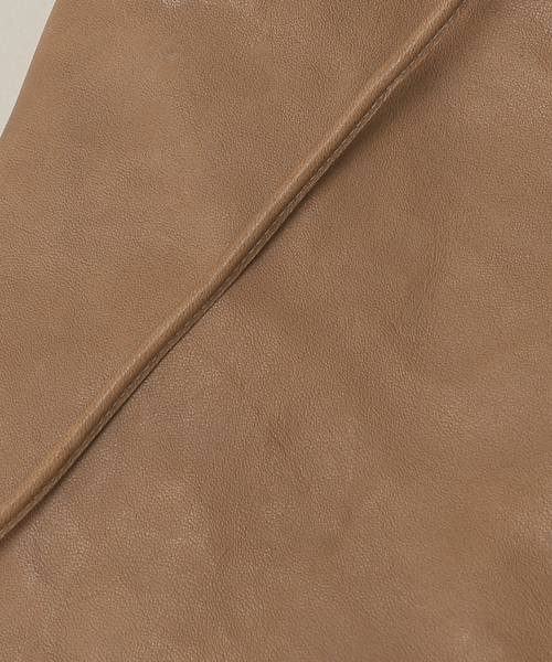 JOURNAL STANDARD（ジャーナルスタンダード）の「【ARTS&CRAFTS /アーツアンドクラフツ】VEGETABLE HORSE ショルダーバッグ（ショルダーバッグ・メンズ・ブラック/ベージュ・FREE）」の5枚目の写真