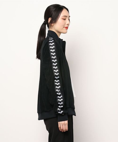 agnes b.（アニエスベー）の「【ユニセックス】JHM3 BLOUSON ARENA agnes b. x arena パイルジャケット（ブルゾン・レディース・ブラック・MEDIUM/LARGE/X-LARGE/X-SMALL/SMALL）」の8枚目の写真