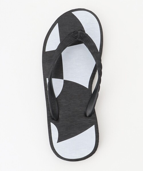 JOSEPH STUDIO（ジョゼフストゥディオ）の「【ユニセックス】パックビーチサンダル　CURVED（サンダル・レディース・ブラック系・24/25/27/28）」の7枚目の写真