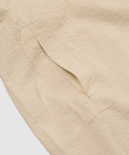 LEMAIRE(ルメール)の「PLEATED SHIRT DRESS(ワンピース・レディース・グリーン系その他/アイボリー・36/34)」の5枚目の写真