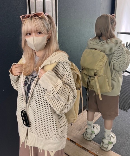 フォクシー　フード付きベージュメッシュパーカー XU（エックスユー）の「【XU】mesh zip hoodie / 【エックスユー