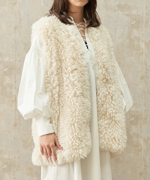 Lull（ルル）の「【Lull / ルル】プードルファーベスト（ベスト・レディース・アイボリー/ライトブラウン/ミント/カーキブラウン/ラベンダー/ベビーピンク・ONESIZE）」の10枚目の写真