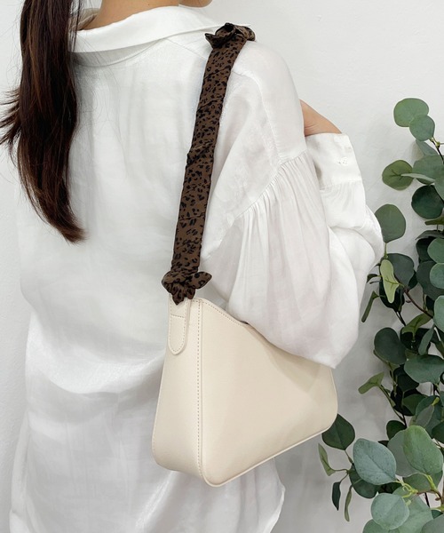 CEMONEMO（セモネモ）の「レオパード ボウタイ スカーフ（バンダナ/スカーフ・レディース・レオパード・FREE）」の7枚目の写真