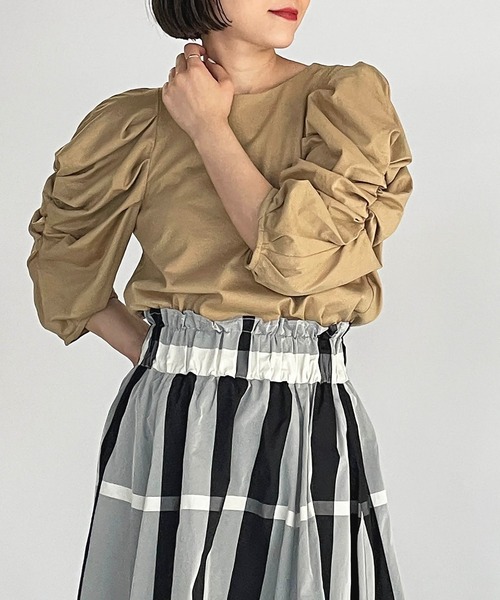 PICCIN（ピッチン）の「袖シャーリングカットソー（Tシャツ