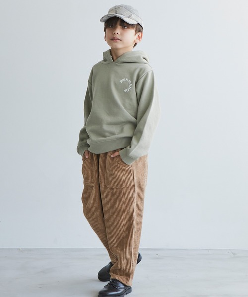 pairmanon（ペアマノン）の「【毛玉になりにくい裏起毛】選べるデザインパーカー（パーカー・キッズ・ピンク系その他/ダークブルー/カーキ/ブルー系その他/グリーン系その他2/パープル系その他/イエロー系その他/ブラック系その他2/モカ/ホワイト系その他6/ベージュ系その他/ブルー系その他2/グリーン系その他/ブラック・120/140/100/110/150/90/130）」の19枚目の写真