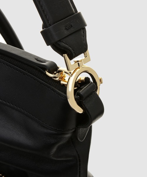 Maison Margiela（メゾンマルジェラ）の「SHOULDER BAG（ショルダーバッグ・メンズ・ブラック・FREE）」の4枚目の写真