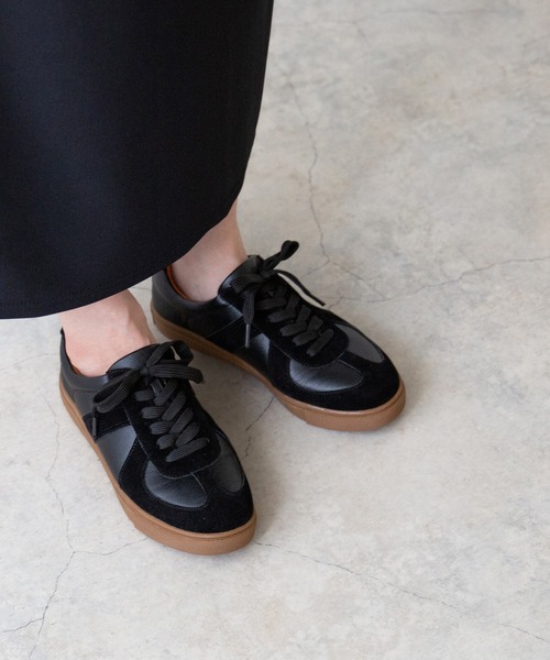 menue（メヌエ）の「ジャーマントレーナースニーカー（スニーカー・レディース・ホワイト/ブラック/ベージュ・S/M/L/LL）」の16枚目の写真