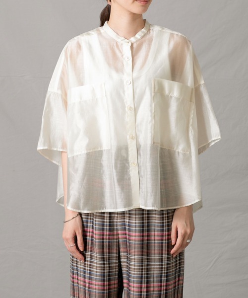 Liyoca（リヨカ）の「Ｔｅシアーバンドカラーシャツ（シャツ/ブラウス・レディース・パープル/オフホワイト・FREE）」の19枚目の写真