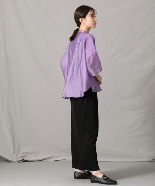 Liyoca（リヨカ）の「Ｔｅシアーバンドカラーシャツ（シャツ/ブラウス・レディース・パープル/オフホワイト・FREE）」の14枚目の写真