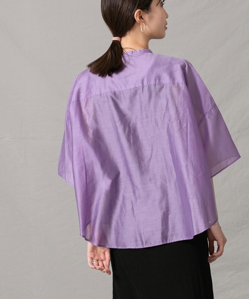 Liyoca（リヨカ）の「Ｔｅシアーバンドカラーシャツ（シャツ/ブラウス・レディース・パープル/オフホワイト・FREE）」の17枚目の写真