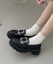Shoes in Closet（シューズインクローゼット）の「厚底 タンクソール ビジューバックル ローファー 1931（ローファー）」
