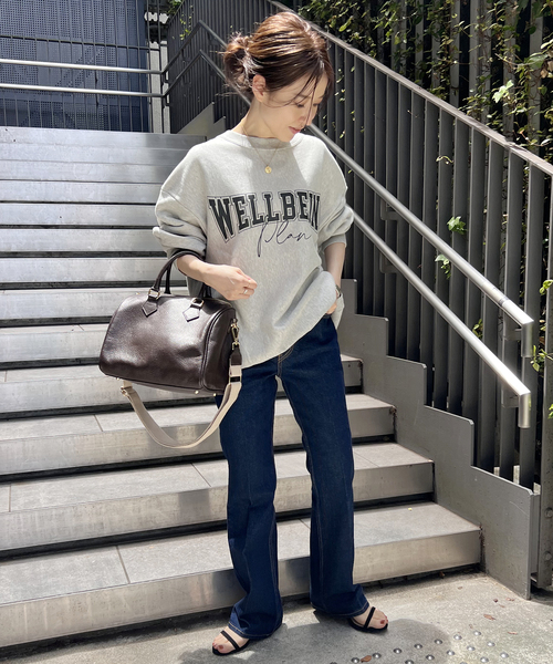 Spick & Span(スピックアンドスパン)の「リンスデニムフレアレッグパンツ(デニムパンツ・レディース・ネイビー・38/36/34)」の5枚目の写真