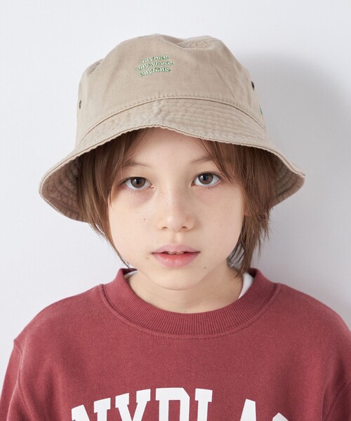 newhattan(ニューハッタン)の「【SHIPS any別注】newhattan: anyロゴ エンブレム バケット ハット(ハット・キッズ・ベージュ/オリーブ・ONE SIZE)」の2枚目の写真