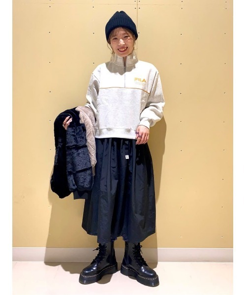 FILA(フィラ)の「【FILA】パイピングスウェット(スウェット・レディース・オフホワイト/グレー/ブラック・M/L)」の20枚目の写真