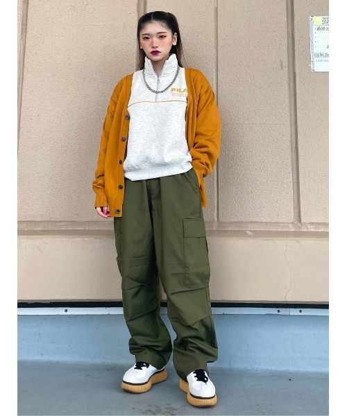 FILA(フィラ)の「【FILA】パイピングスウェット(スウェット・レディース・オフホワイト/グレー/ブラック・M/L)」の15枚目の写真