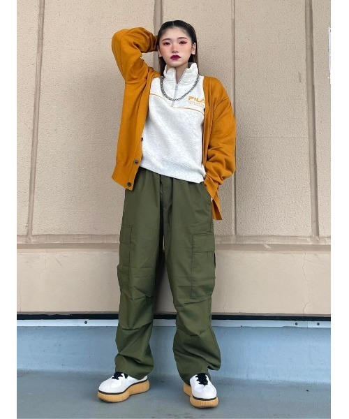 FILA(フィラ)の「【FILA】パイピングスウェット(スウェット・レディース・オフホワイト/グレー/ブラック・M/L)」の16枚目の写真