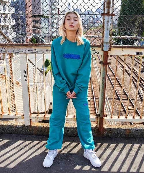 NYUDROP(ニュードロップ)の「【NYUDROP】GRAFFITI LOGO PIGMENT DYED CREWNECK SWEAT / グラフィックロゴ刺繍 ピグメント裏毛クルーネックスウェット(スウェット・メンズ・ブラック/ブルー/グリーン・M/L/XL)」の7枚目の写真