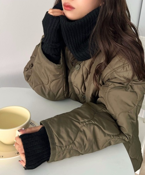 moment+（モーメントプラス）の「リブニットネックウォーマー＆アームウォーマー2Pセット（ネックウォーマー/スヌード・レディース・ブラック/ベージュ/アイボリー/チャコールグレー/ブラウン・FREE）」の10枚目の写真