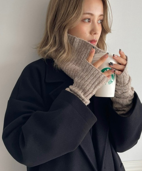 moment+（モーメントプラス）の「リブニットネックウォーマー＆アームウォーマー2Pセット（ネックウォーマー/スヌード・レディース・ブラック/ベージュ/アイボリー/チャコールグレー/ブラウン・FREE）」の8枚目の写真