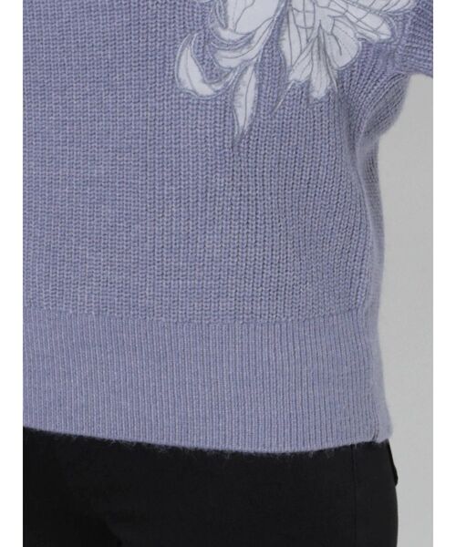 LAGUNAMOON（ラグナムーン）の「レフトエンブロイダリーニットプルオーバー（ニット/セーター・レディース・ブラック/ブルー/ベージュ・FREE）」の13枚目の写真