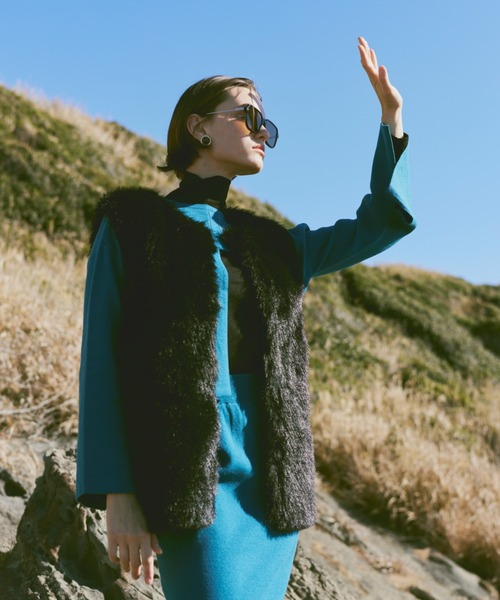 Happy John（ハッピージョン）の「fake fur vest/フェイクファーベスト（ベスト・レディース・グレー/ブラック・FREE）」の3枚目の写真