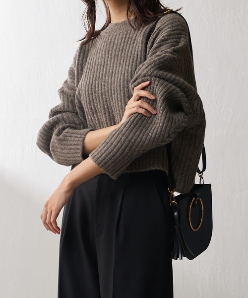 Lui's（ルイス）の「ヤク混ショートニットトップス(ロンTセット)（ニット/セーター・レディース・ブラウン/ブラック/ブルー・FREE）」の17枚目の写真