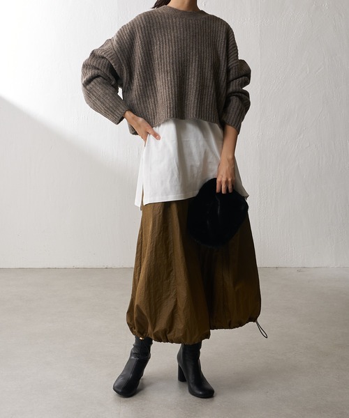 Lui's（ルイス）の「ヤク混ショートニットトップス(ロンTセット)（ニット/セーター・レディース・ブラウン/ブラック/ブルー・FREE）」の13枚目の写真