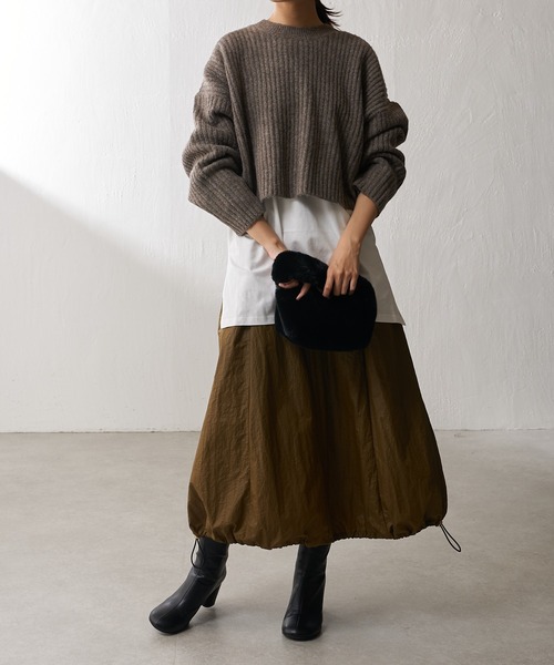 Lui's（ルイス）の「ヤク混ショートニットトップス(ロンTセット)（ニット/セーター・レディース・ブラウン/ブラック/ブルー・FREE）」の16枚目の写真