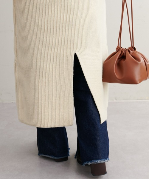 DISCOAT（ディスコート）の「畦ジップニットワンピース（ワンピース・レディース・アイボリー/ブラック/モカ・FREE）」の14枚目の写真