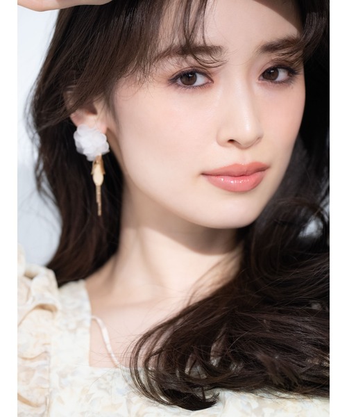 MERCURYDUO（マーキュリーデュオ）の「フラワーリーフイヤリング（イヤリング・レディース・シルバー/ゴールド・FREE）」の6枚目の写真