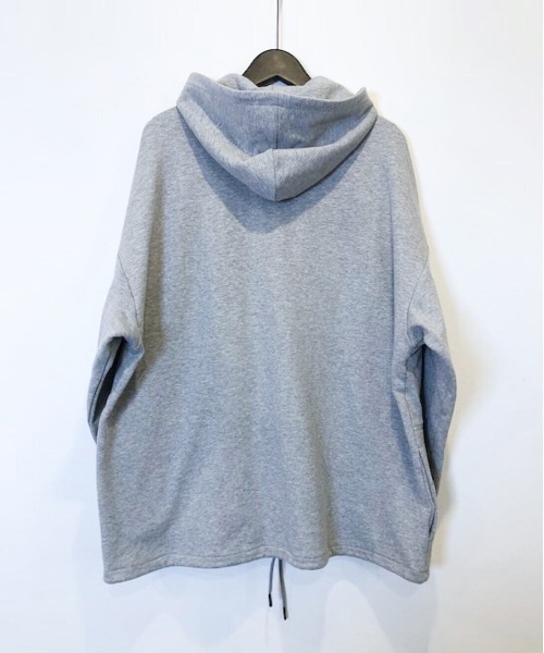 Alil（アリル）の「【Alil】アリル 裏毛 ヘンリー デザイン パーカー プルオーバー 大人カジュアル（パーカー・メンズ・杢グレー/グレイッシュベージュ/ブラック/オフホワイト・MEDIUM/LARGE/SMALL）」の9枚目の写真