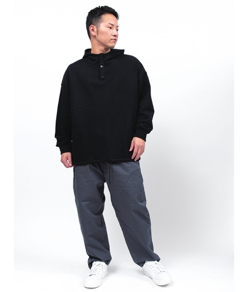 Alil（アリル）の「【Alil】アリル 裏毛 ヘンリー デザイン パーカー プルオーバー 大人カジュアル（パーカー・メンズ・杢グレー/グレイッシュベージュ/ブラック/オフホワイト・MEDIUM/LARGE/SMALL）」の22枚目の写真